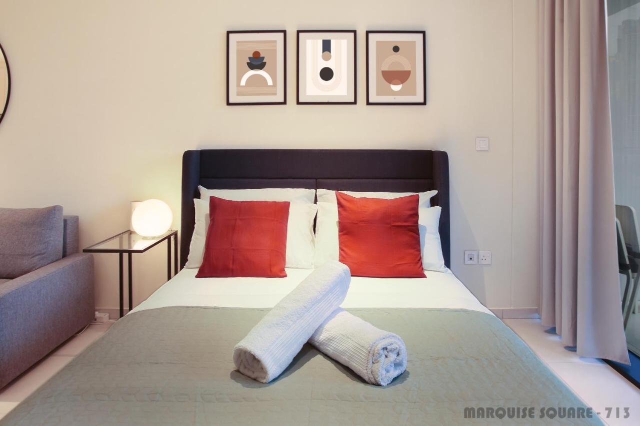 Luxury Studios With Burj Khalifa Or Canal View In Downtown - Marquise Square Tower Dubai Eksteriør bilde