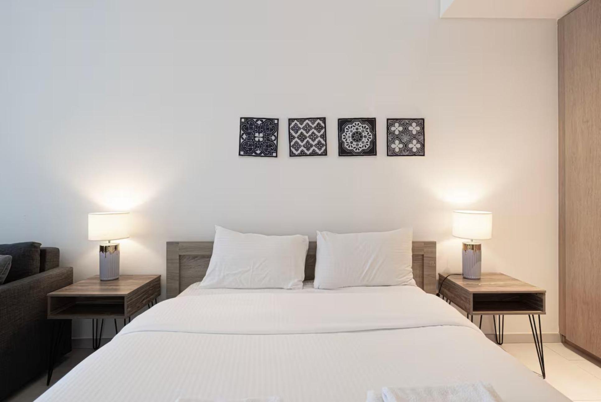 Luxury Studios With Burj Khalifa Or Canal View In Downtown - Marquise Square Tower Dubai Rom bilde